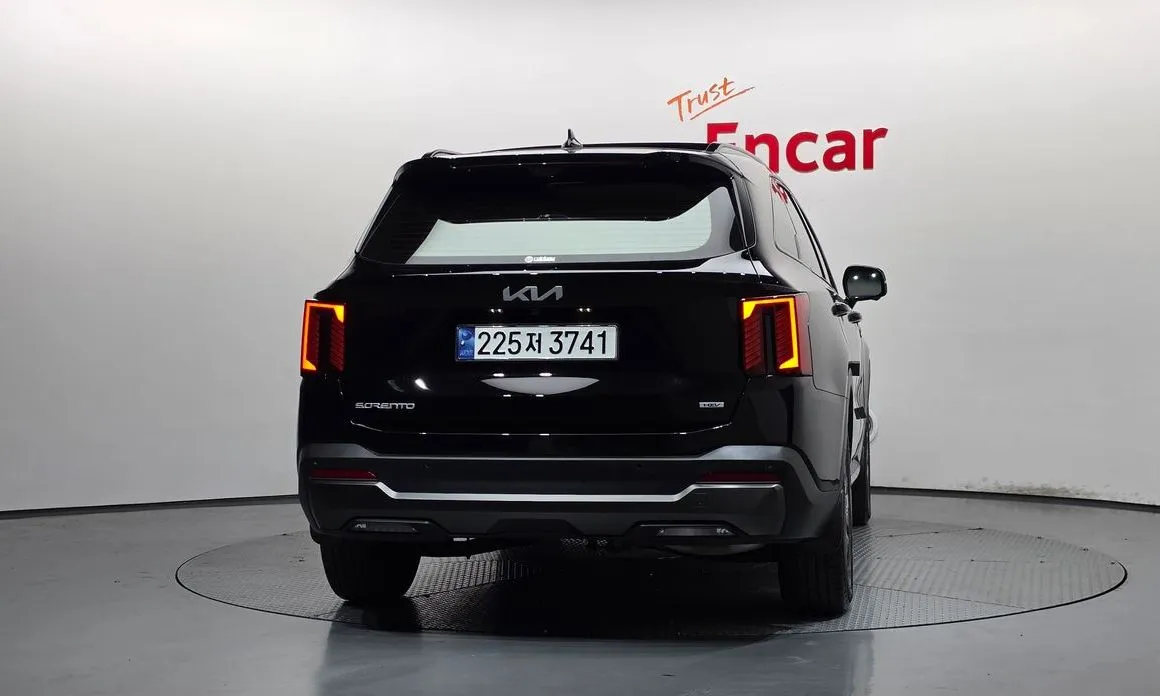 Kia Sorento — фото 3