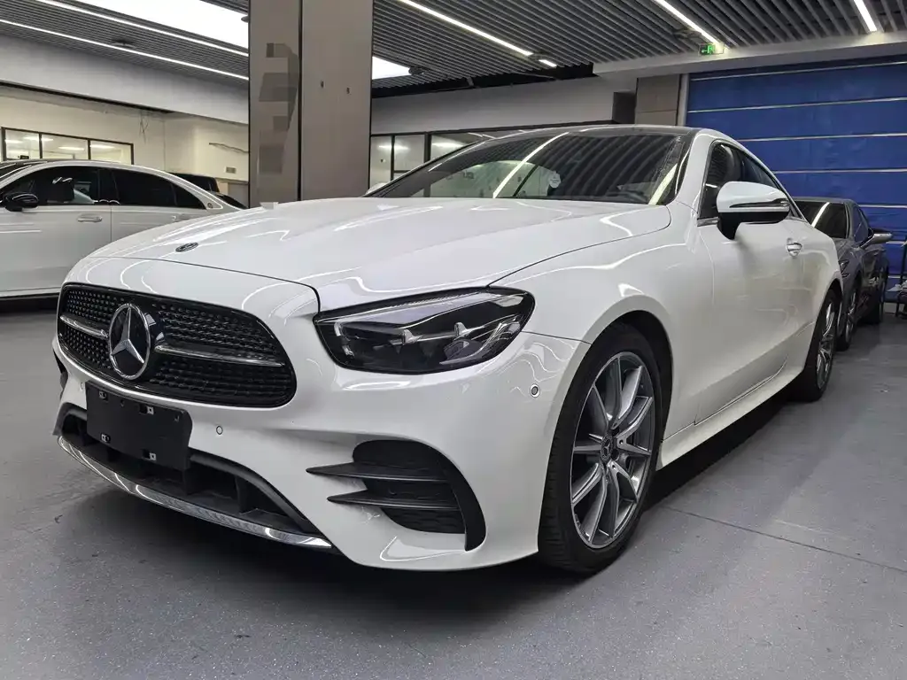 Mercedes-Benz E-Class (Import) — фото 1