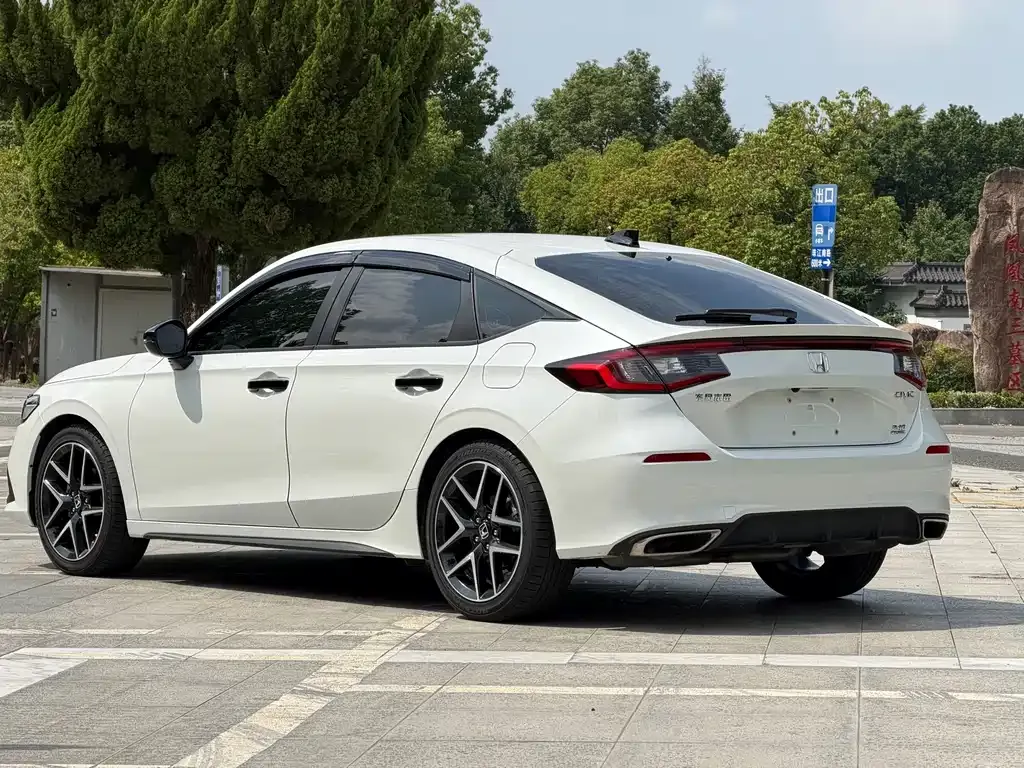 Honda Civic — фото 2