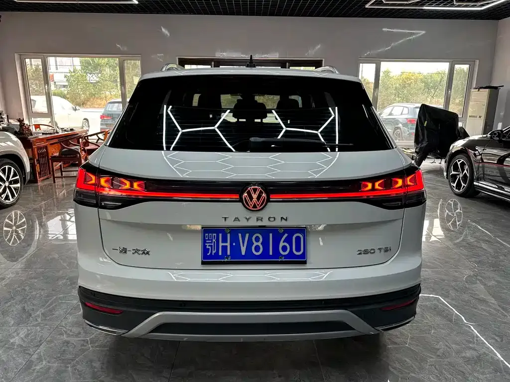 Volkswagen Tayron — фото 5