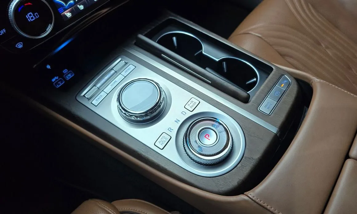 Genesis G80 — фото 9