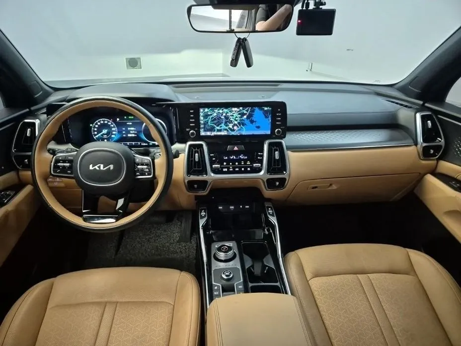 Kia Sorento — фото 3