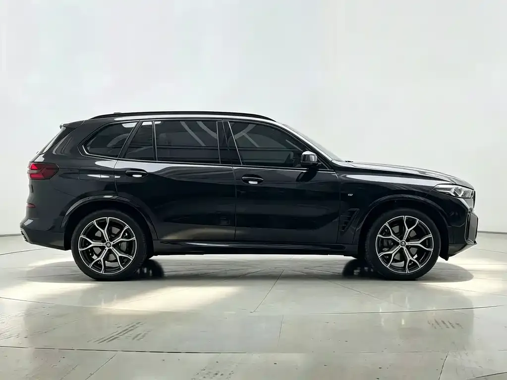 BMW X5 — фото 7