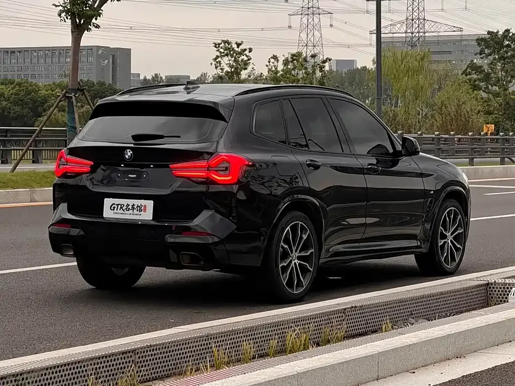 BMW X3 — фото 5