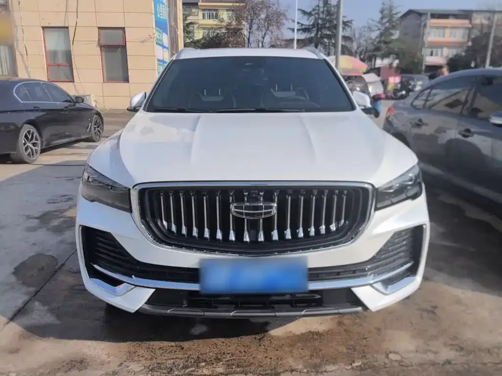 Geely Xingyue L — фото 10