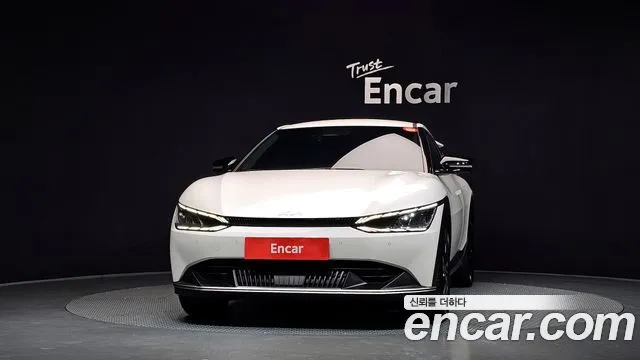 Kia EV6 — фото 3