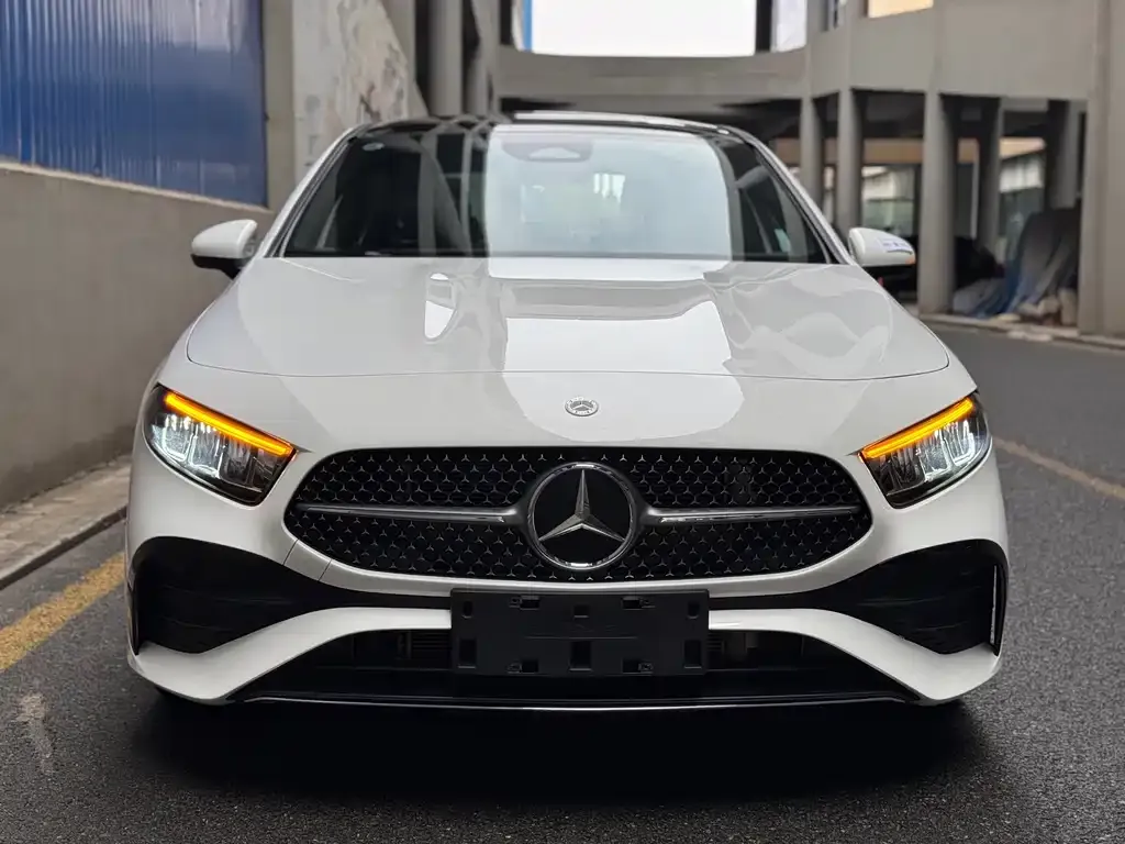 Mercedes-Benz A-Class — фото 10