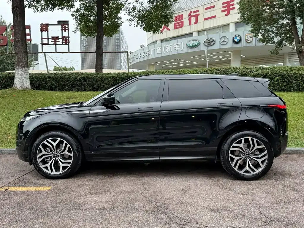 Land Rover Evoque PHEV — фото 3