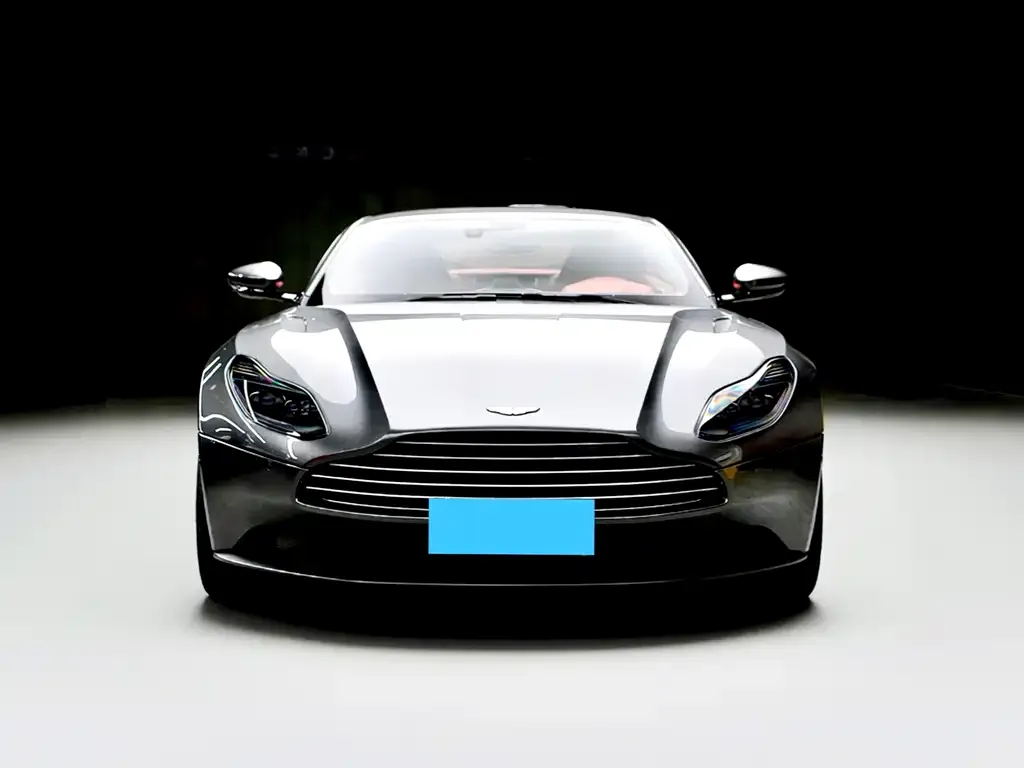 Aston Martin DB11 — фото 2