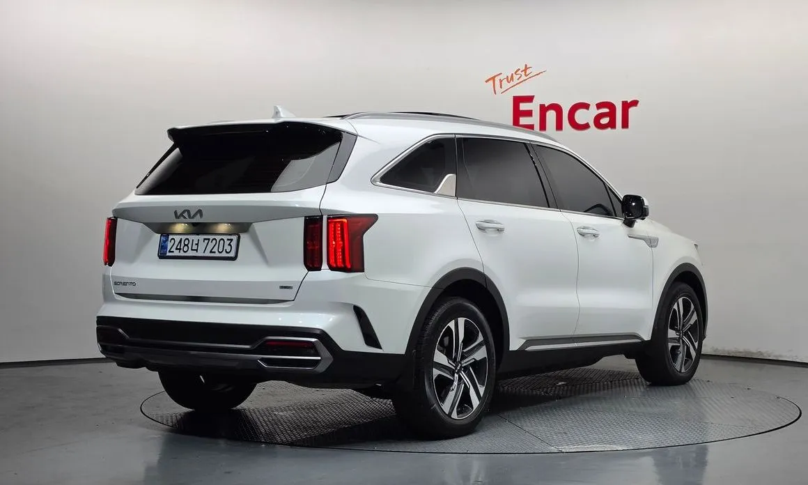 Kia Sorento — фото 4