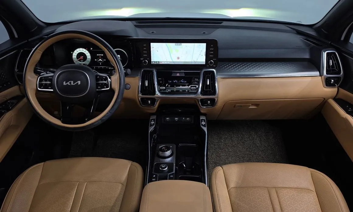 Kia Sorento — фото 8