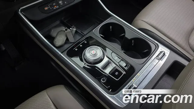 Kia Carnival — фото 10