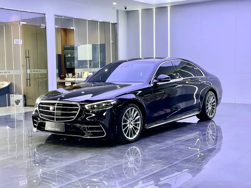 Mercedes-Benz S-Class — фото 1