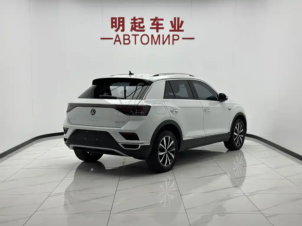 Volkswagen T-Roc — фото 3