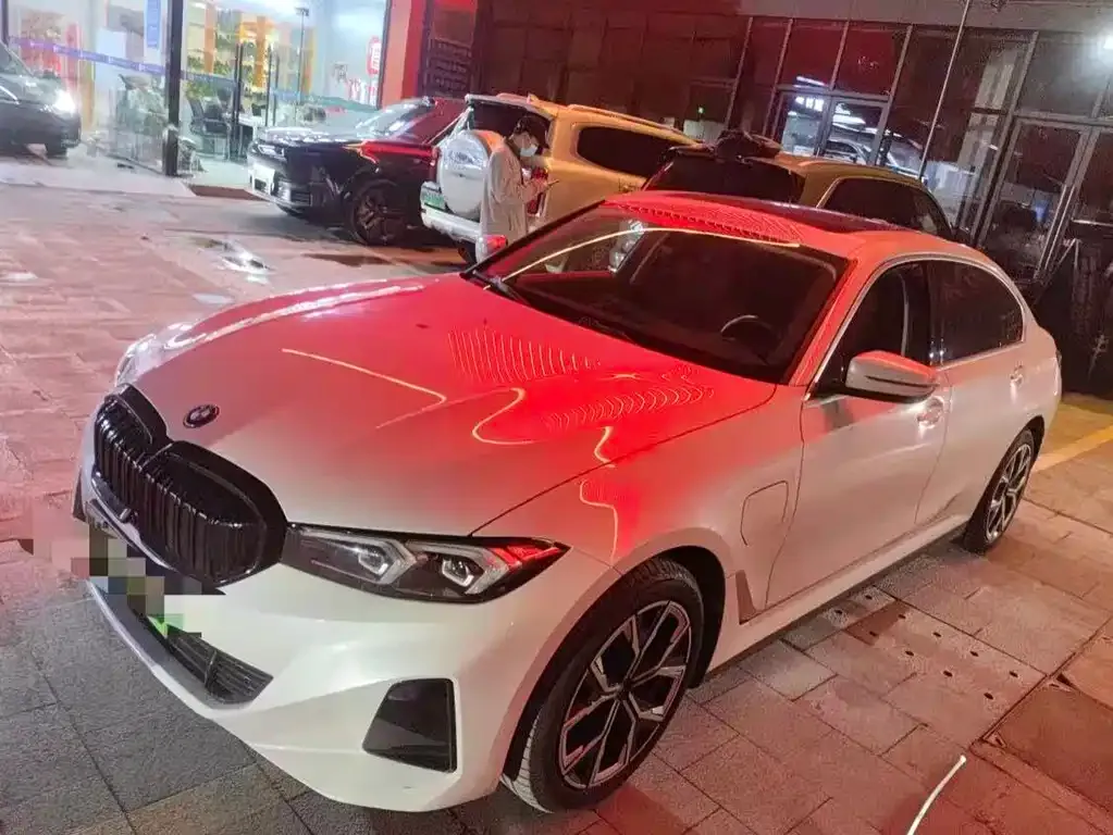 BMW i3 — фото 1