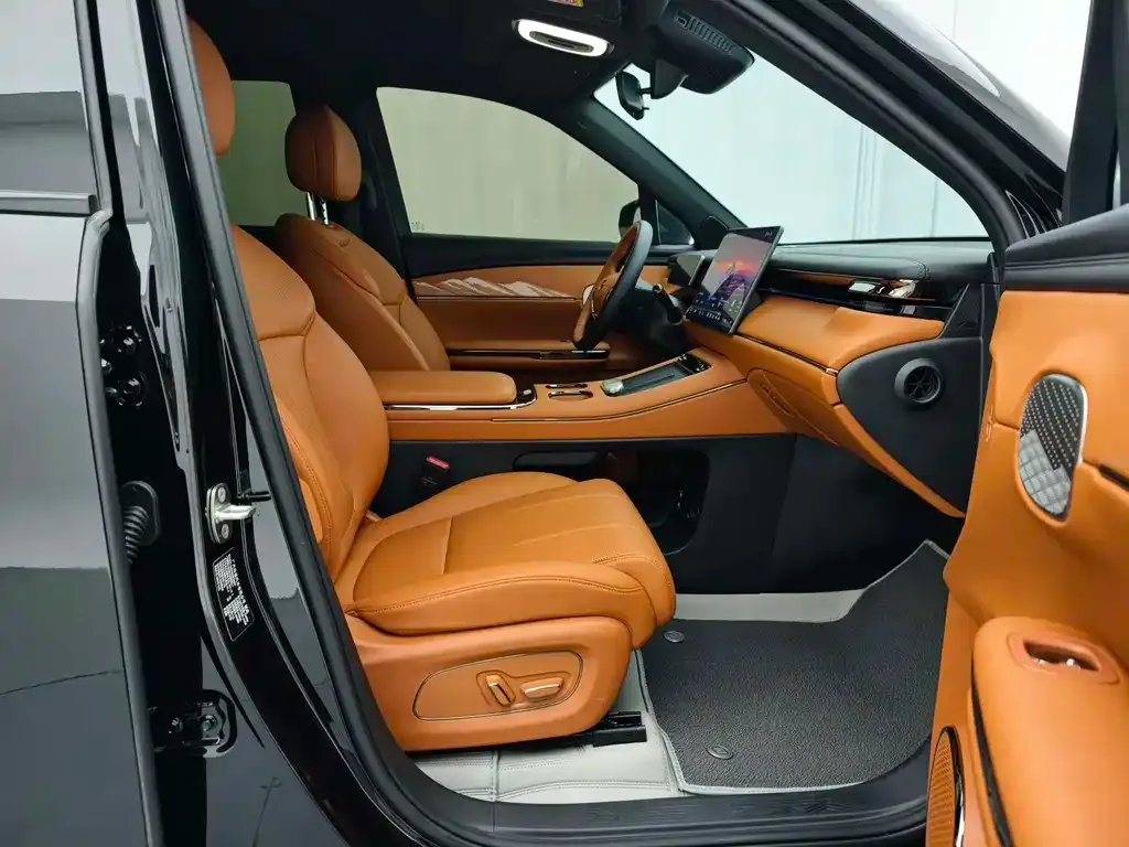 GAC Motor Trumpchi Xiangwang S7 — фото 10