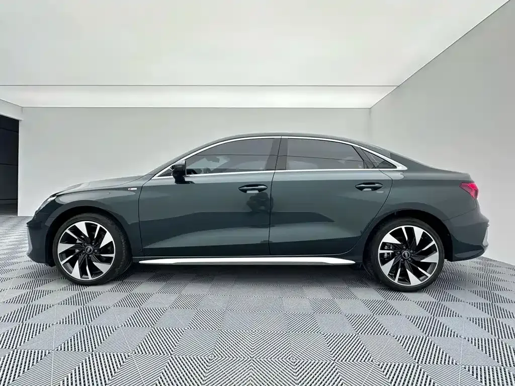 Audi A3 — фото 7