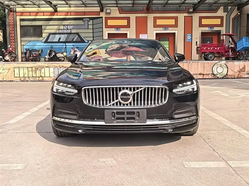 Volvo S90 — фото 4