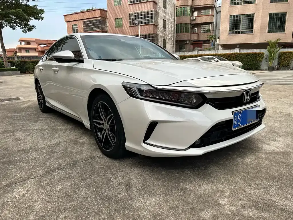 Honda Inspire — фото 10