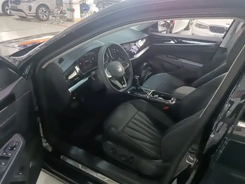 Volkswagen Passat — фото 3
