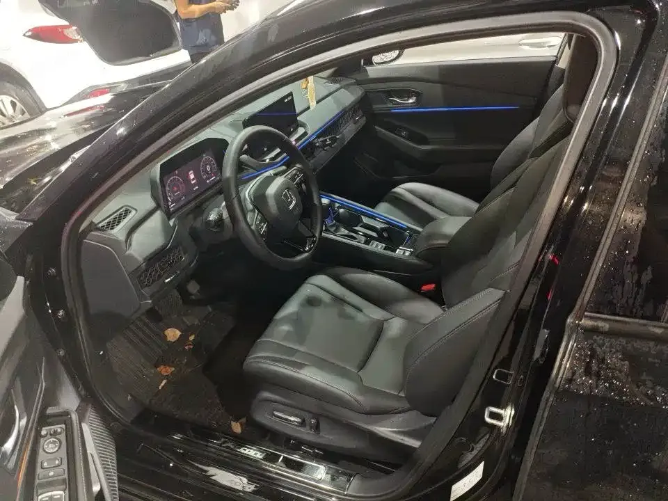 Honda Accord — фото 5