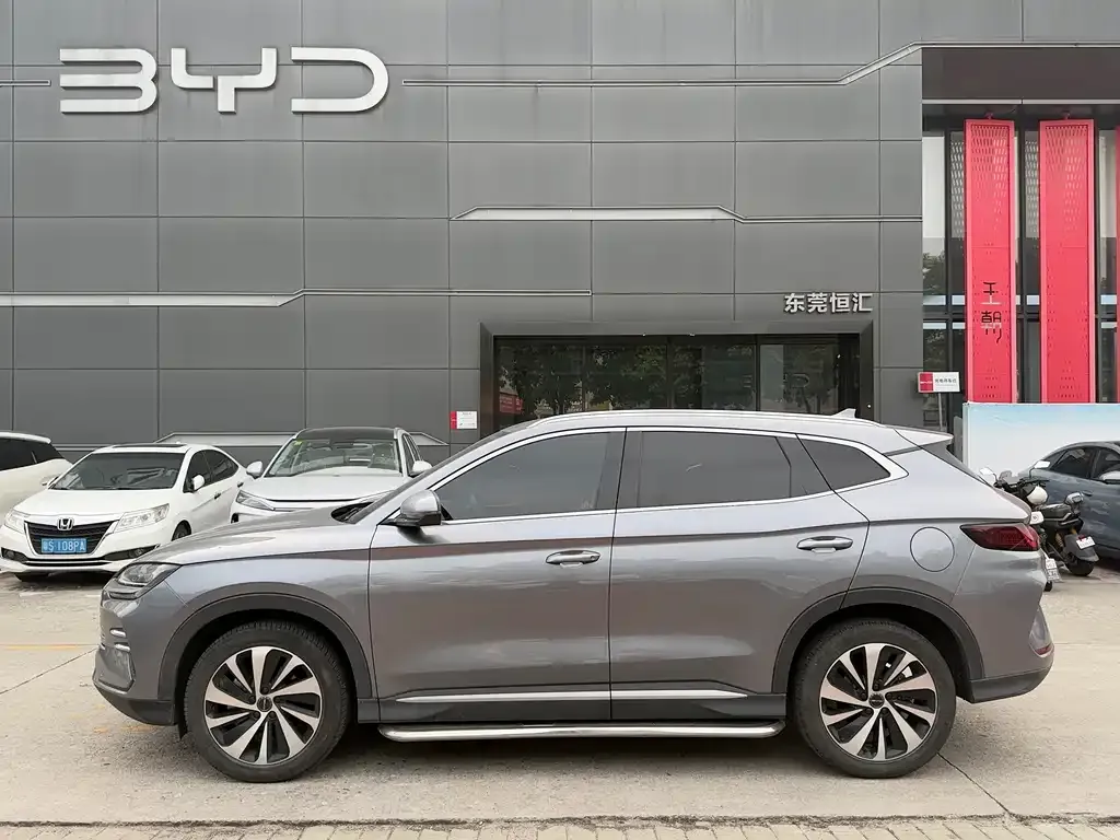 BYD PLUS New Energy — фото 10