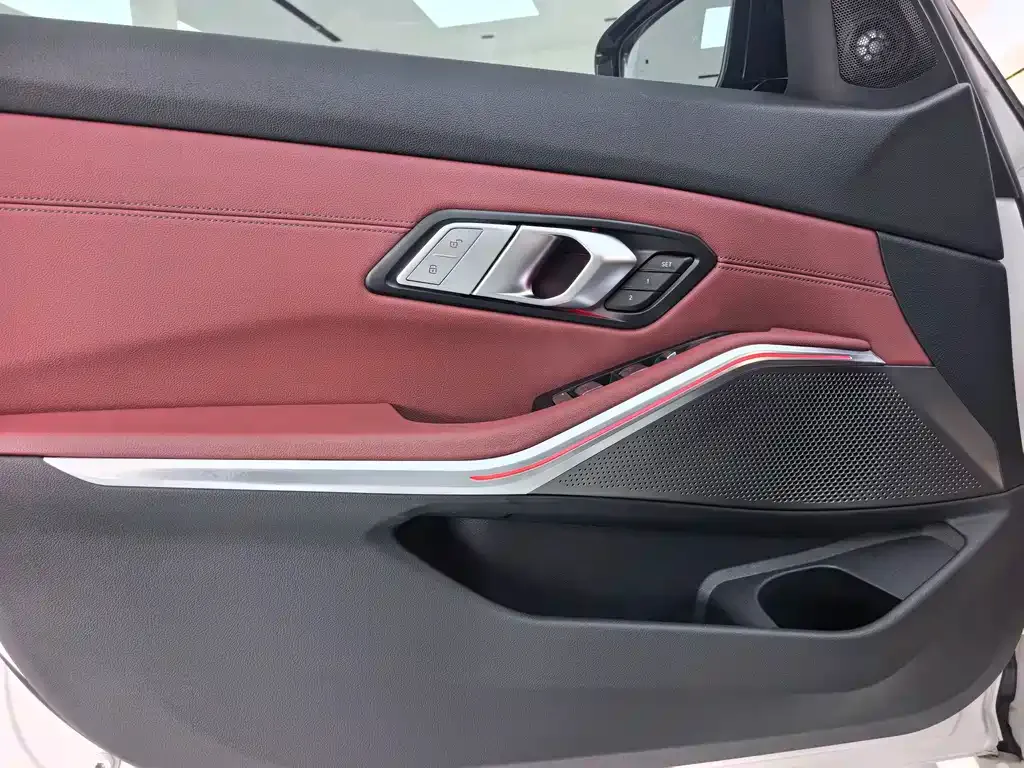 BMW 3 Series — фото 10