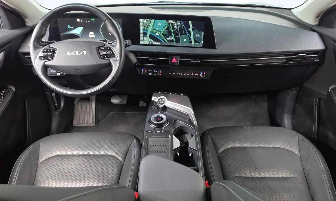 Kia EV6 — фото 10