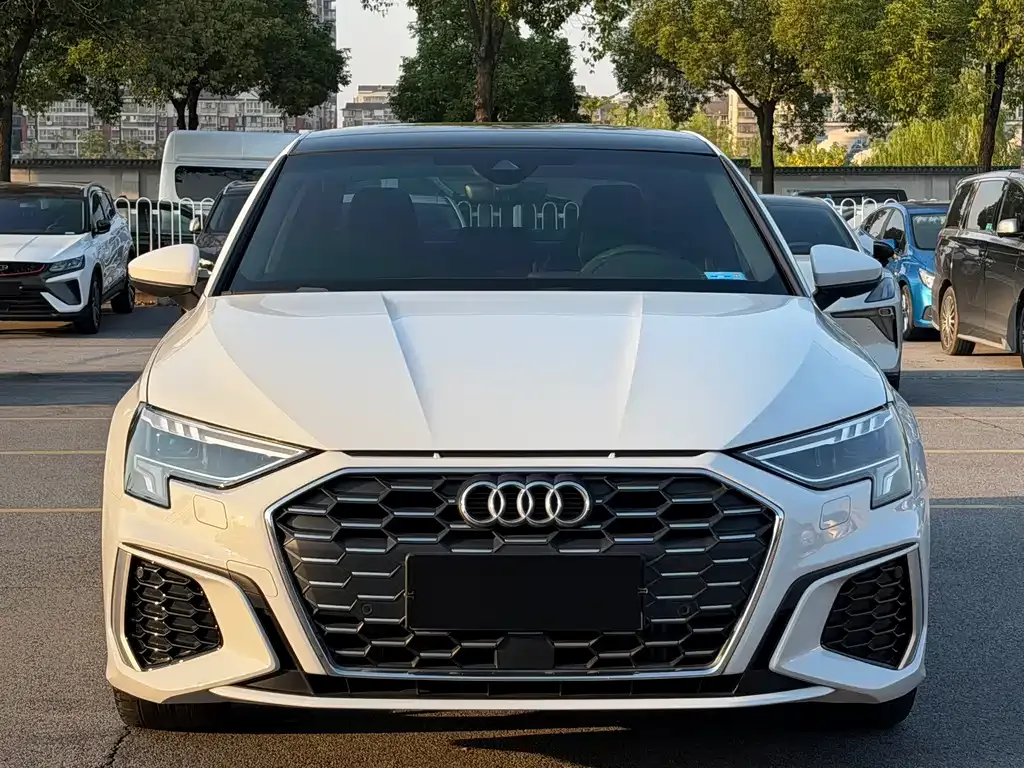 Audi A3 — фото 9
