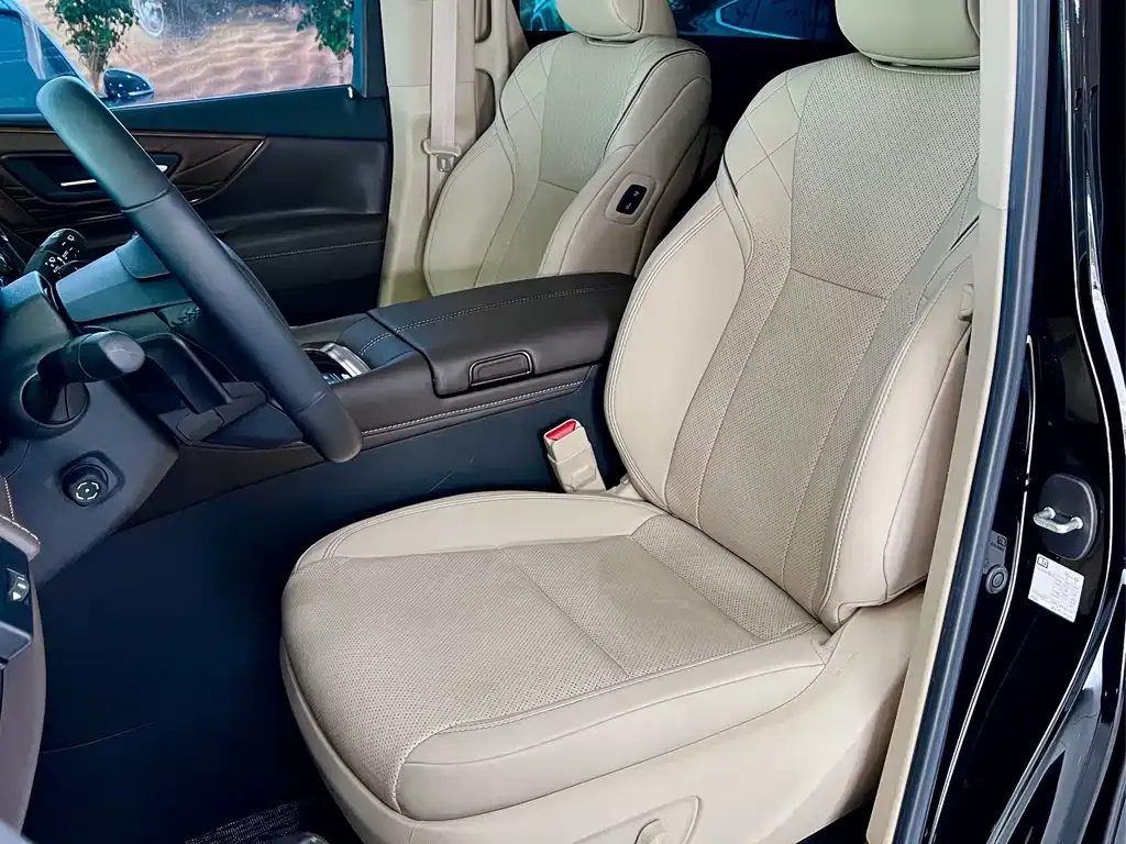 Toyota Alphard — фото 6