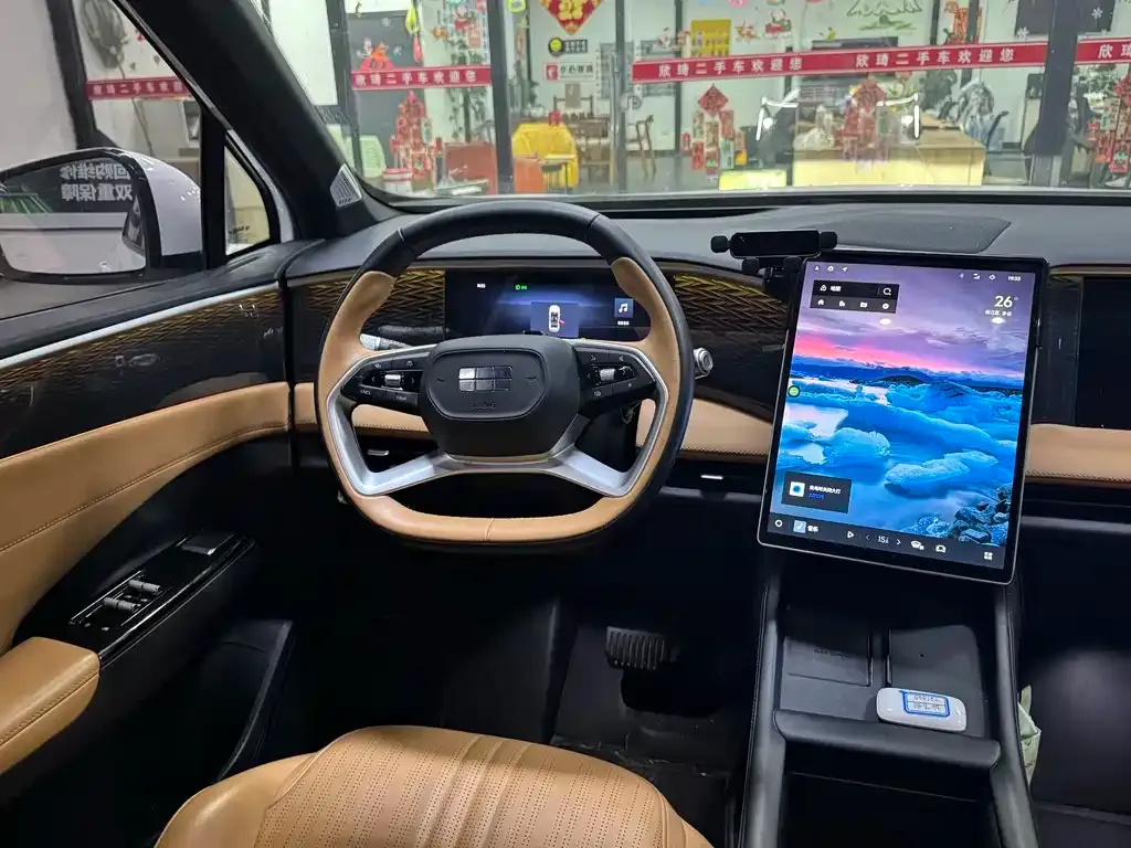 Geely Galaxy L7 — фото 8