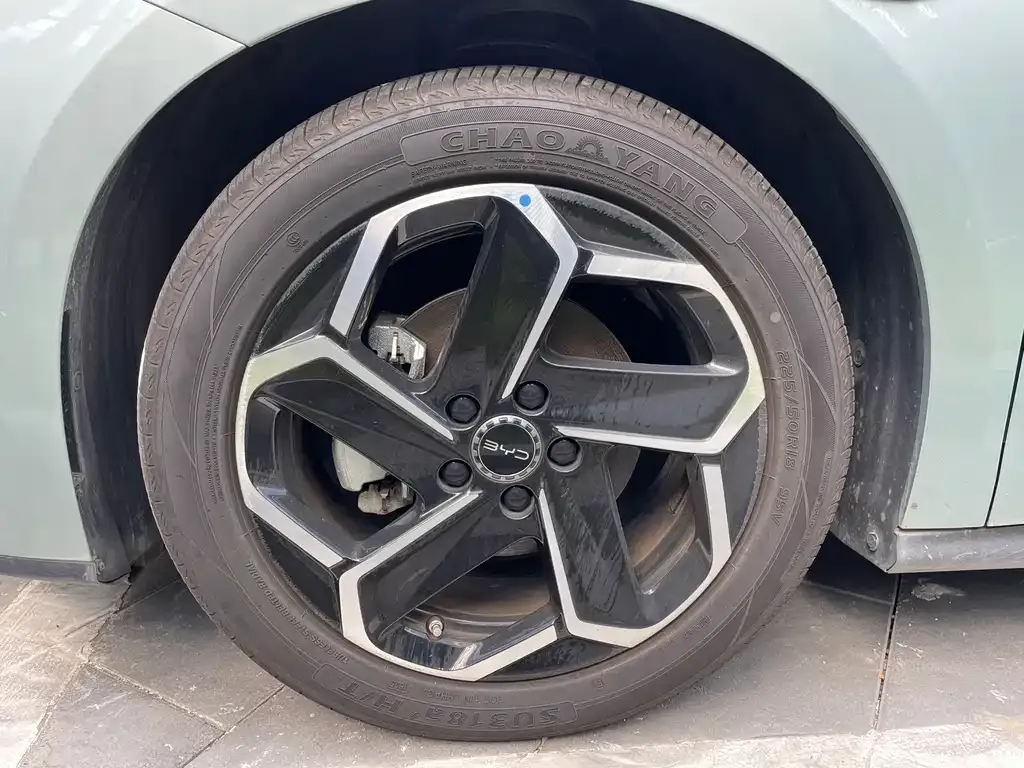 BYD Seal 06 DM-i Touring — фото 3