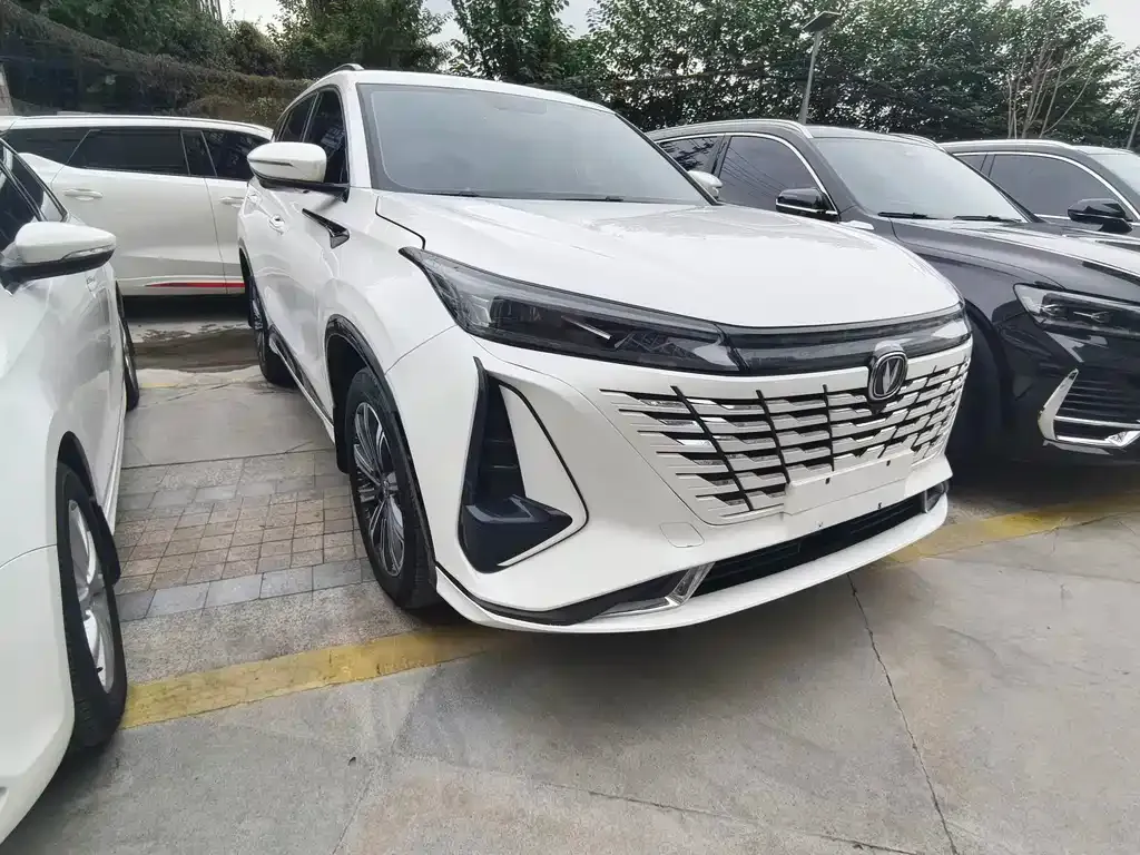 Changan CS75 PLUS — фото 7
