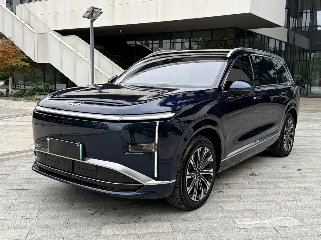 Wuling Xingguang L — фото 1