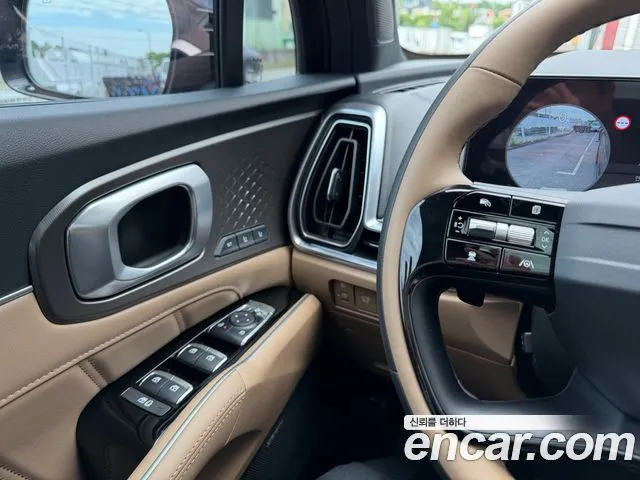 Kia Sorento — фото 9