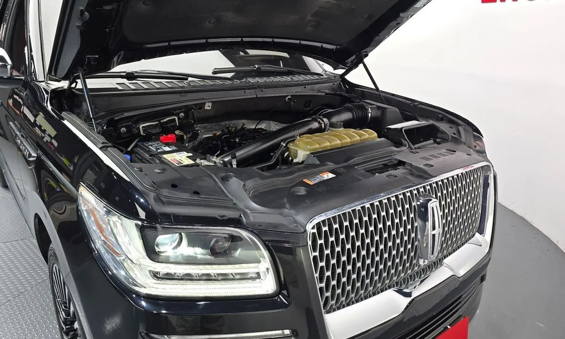 Lincoln Navigator — фото 8