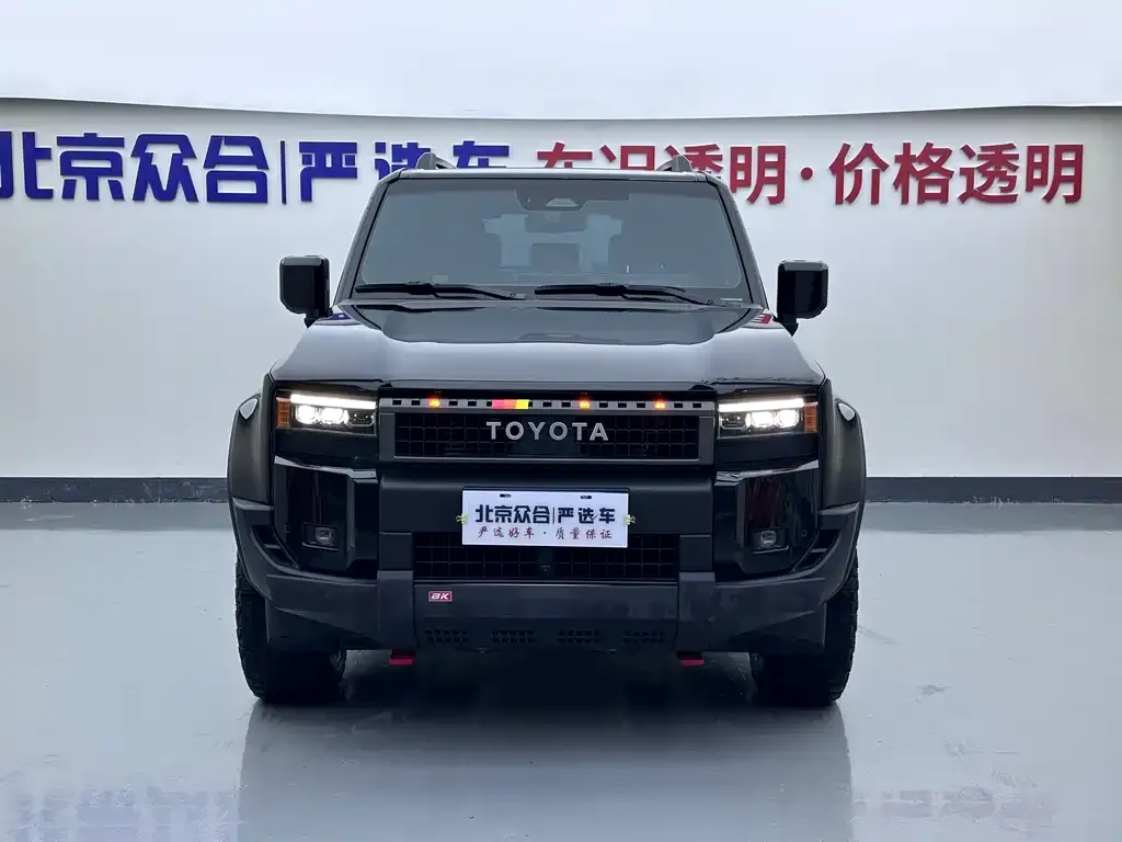 Toyota Prado — фото 2