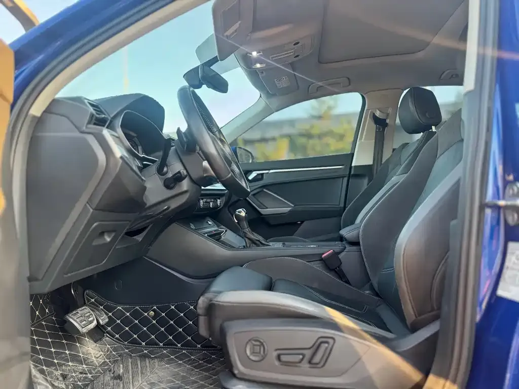 Audi Q3 Sportback — фото 6