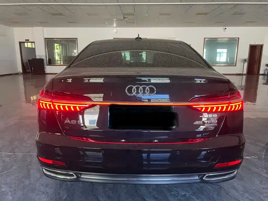 Audi A6L — фото 4