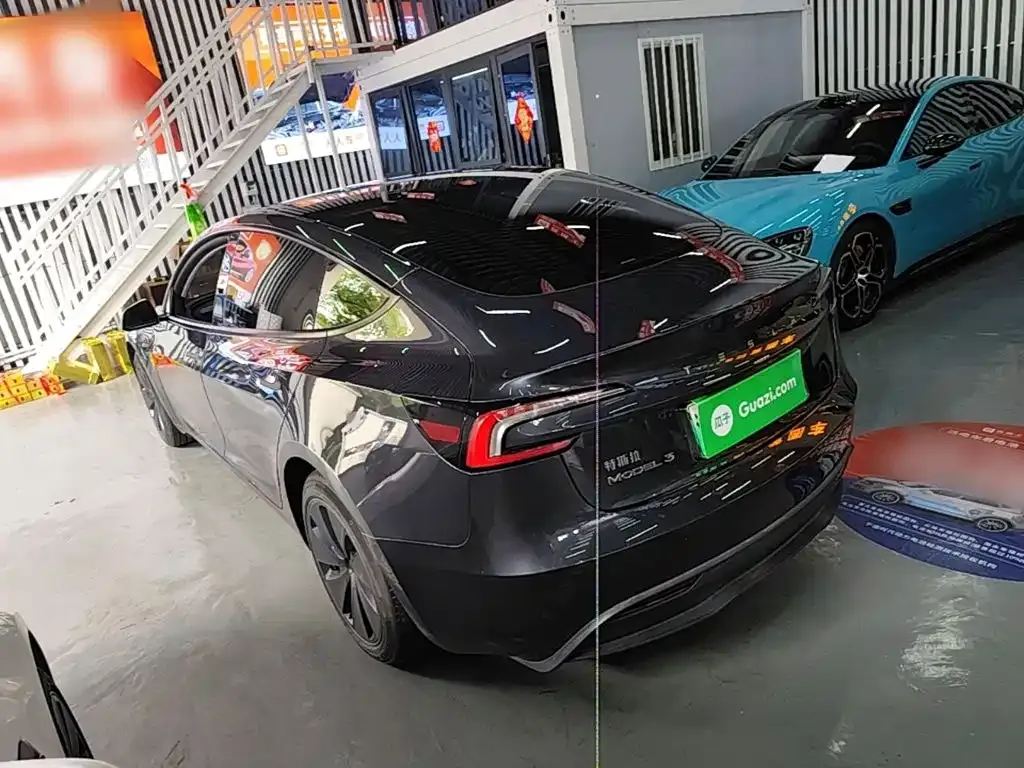 Tesla Model 3 — фото 2