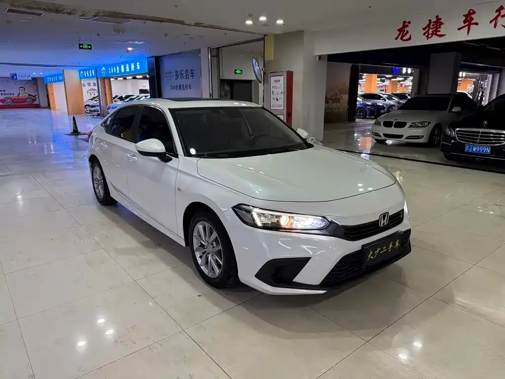 Honda Civic — фото 7