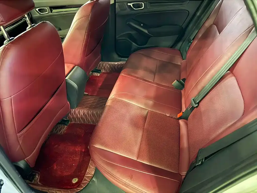 Honda Civic — фото 8