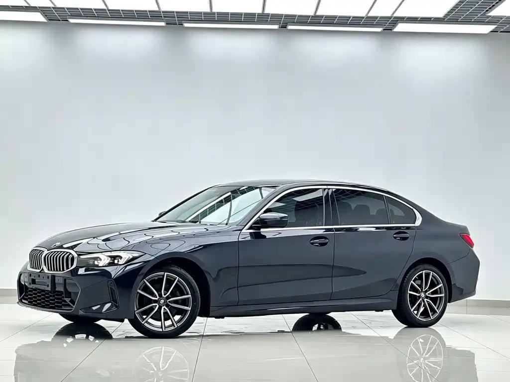 BMW 3 Series — фото 1