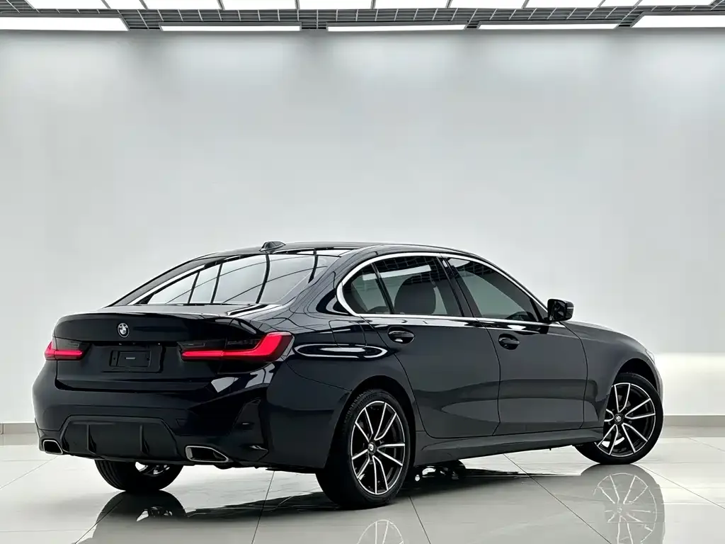 BMW 3 Series — фото 5