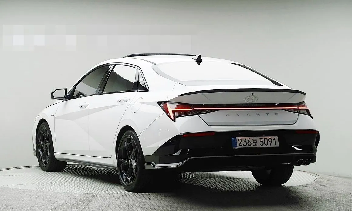 Hyundai AVANTE — фото 2