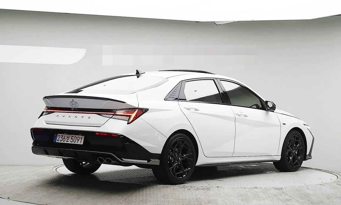 Hyundai AVANTE — фото 4