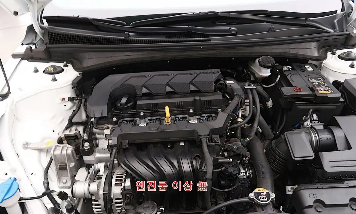 Hyundai AVANTE — фото 10