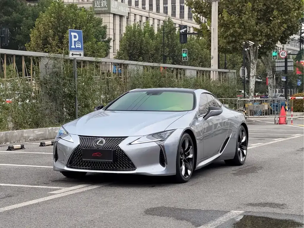 Lexus LC — фото 1
