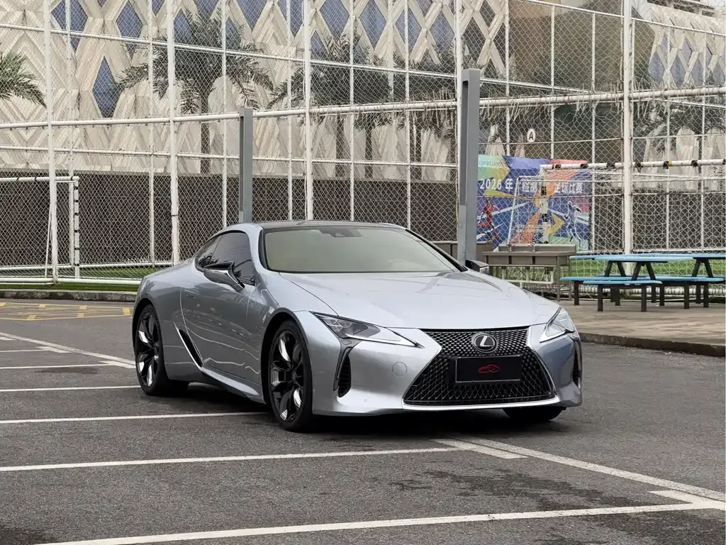 Lexus LC — фото 6