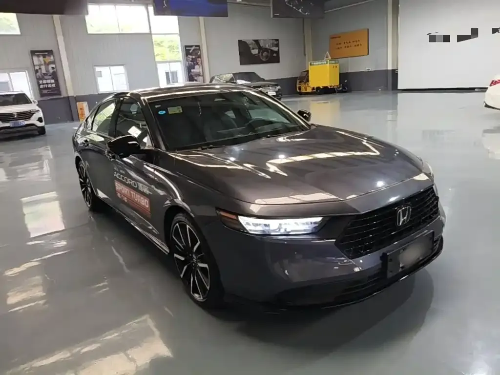 Honda Accord — фото 6